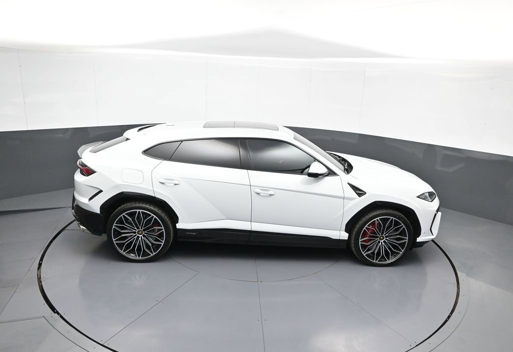 Used 2025 Lamborghini Urus SE AWD/4WD image 42