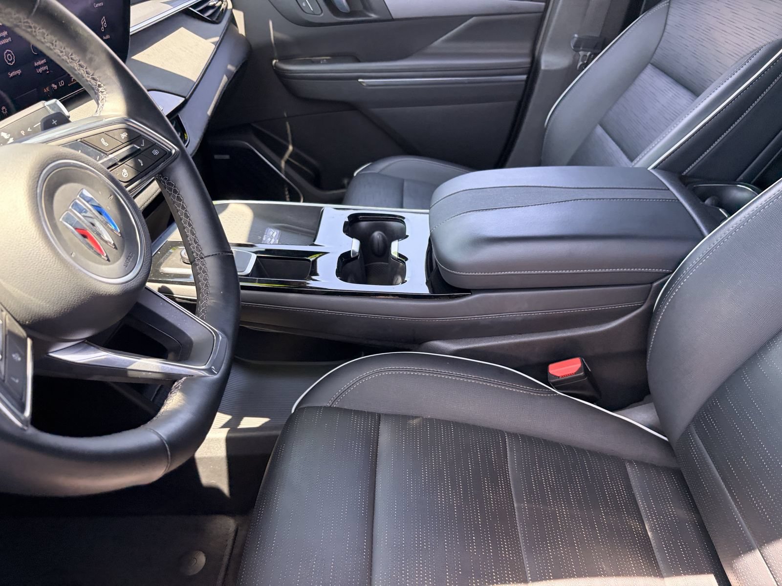 Used 2025 Buick Enclave Sport Touring FWD image 15