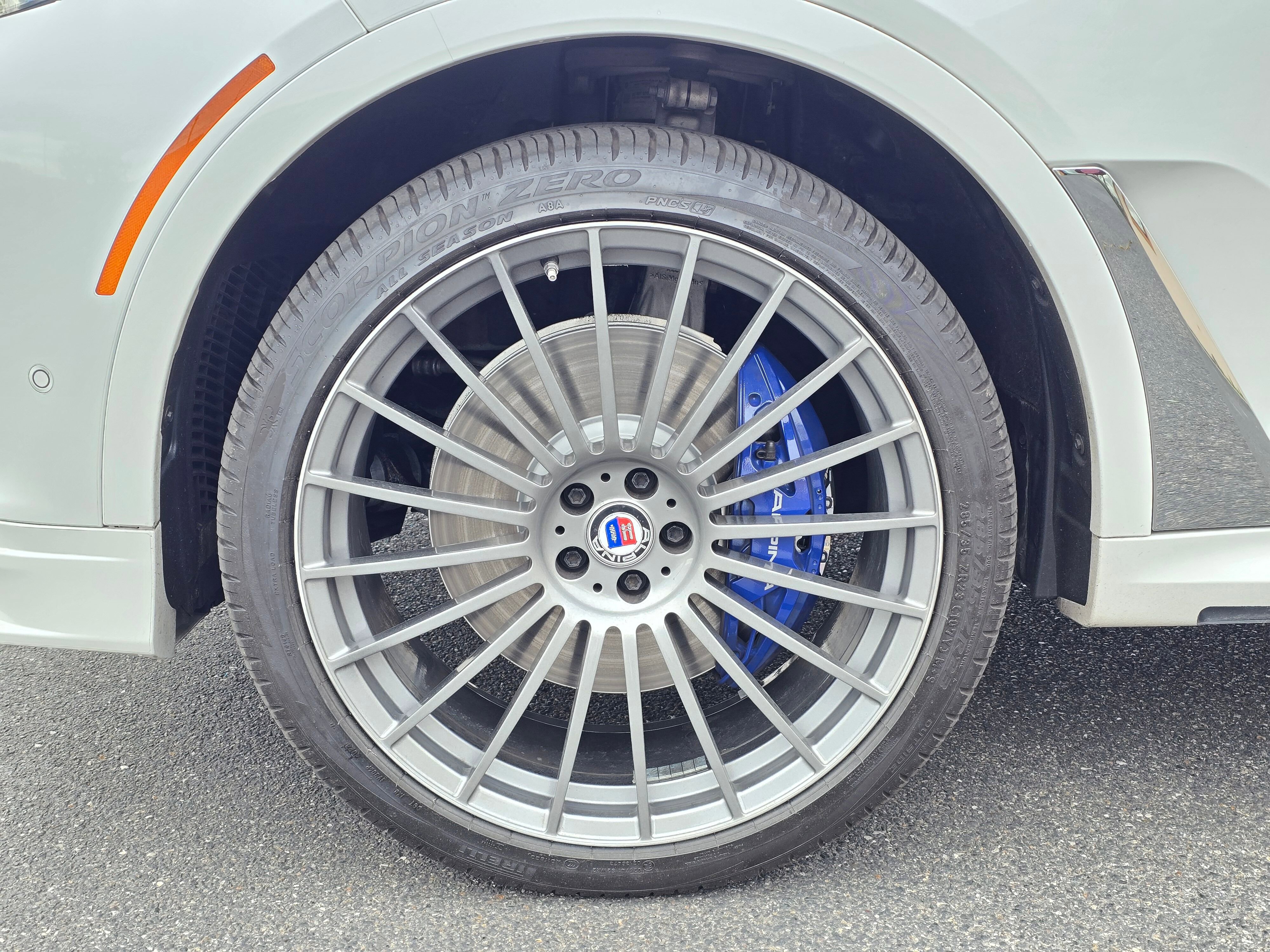 Certified 2022 BMW ALPINA XB7 AWD/4WD image 40