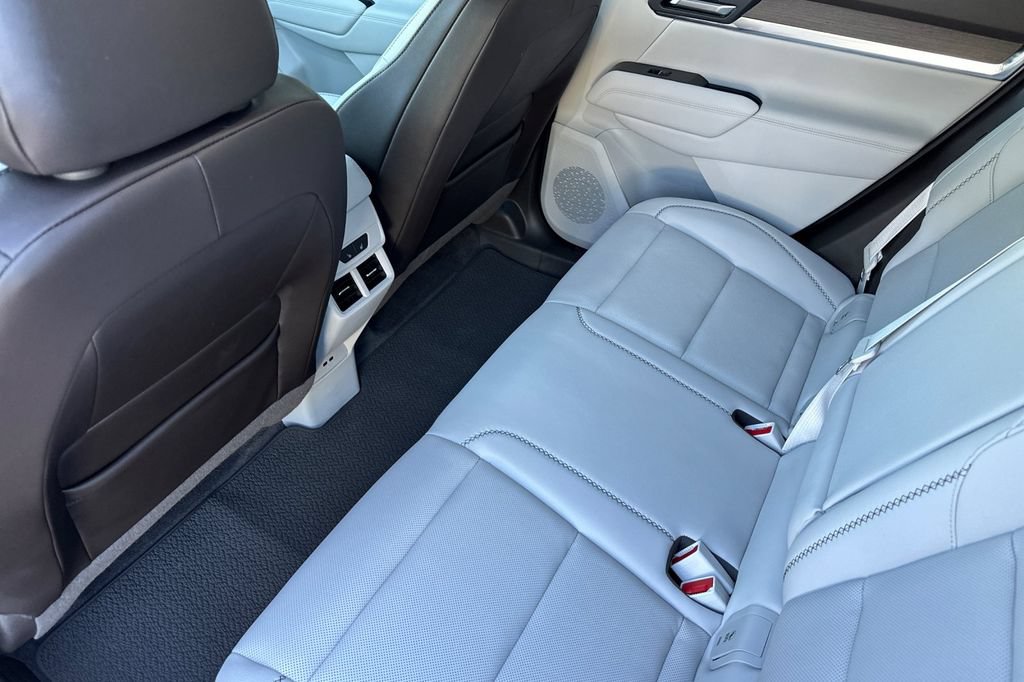 Used 2026 GMC Terrain Denali AWD/4WD image 12