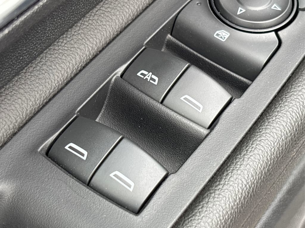 Used 2020 GMC Terrain SLT w/ Preferred Package image 33