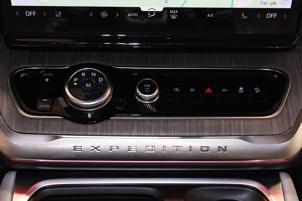 New 2026 Ford Expedition Platinum image 34