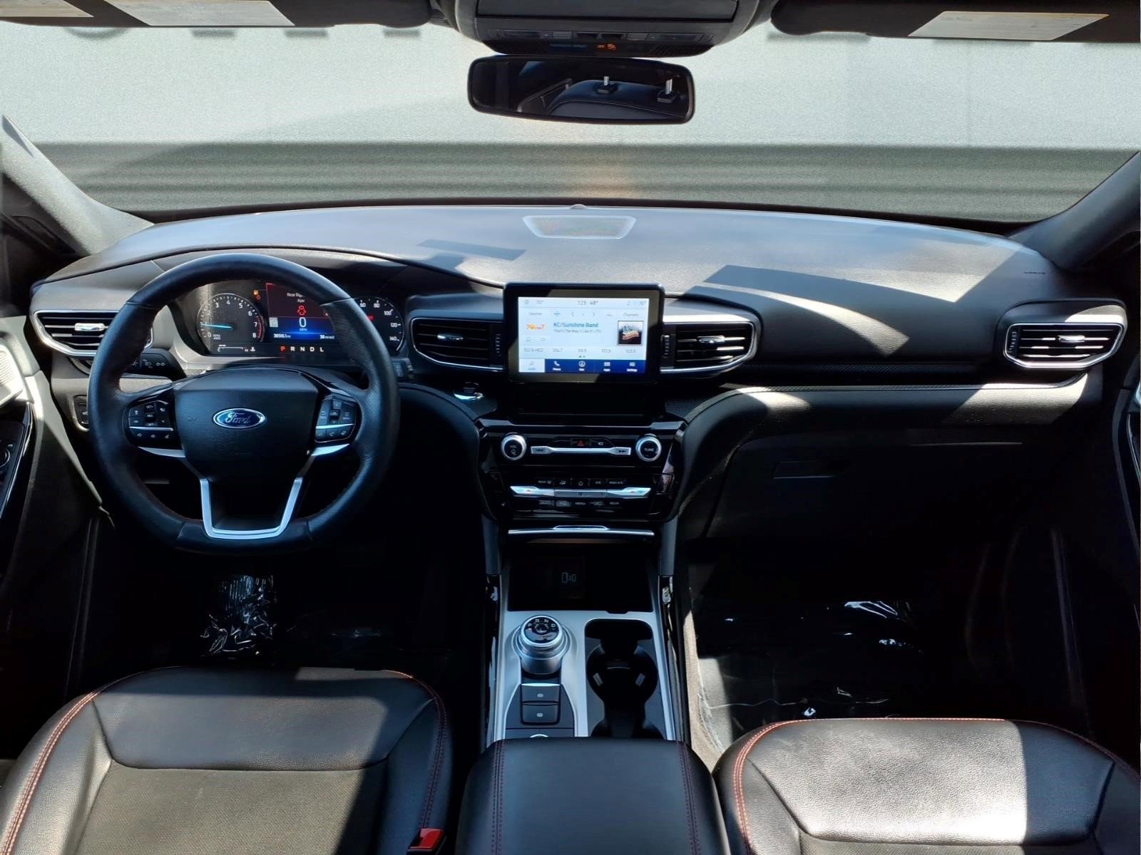 Used 2023 Ford Explorer ST-Line w/ Class IV Trailer Tow Package image 14