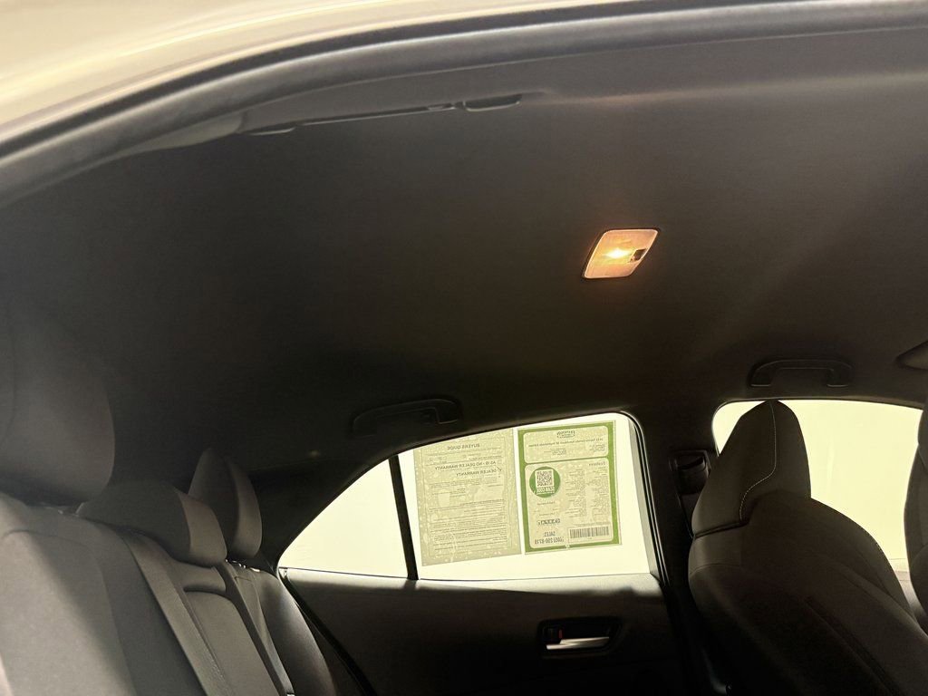 Used 2021 Toyota Corolla SE image 16