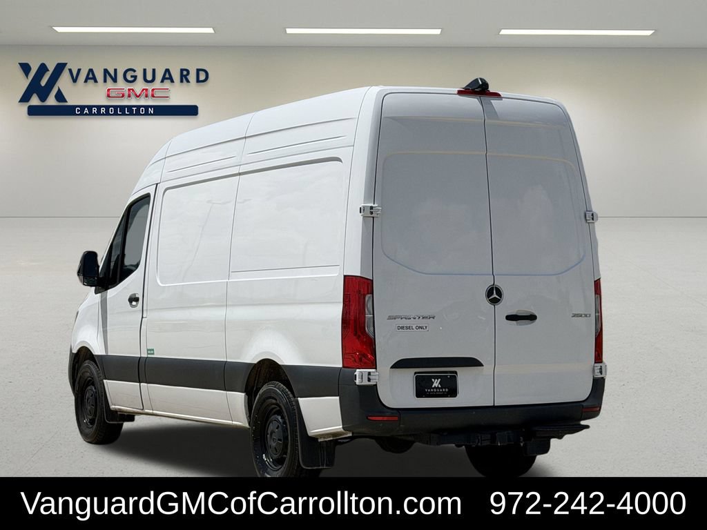 Used 2025 Mercedes-Benz Sprinter 2500 image 6