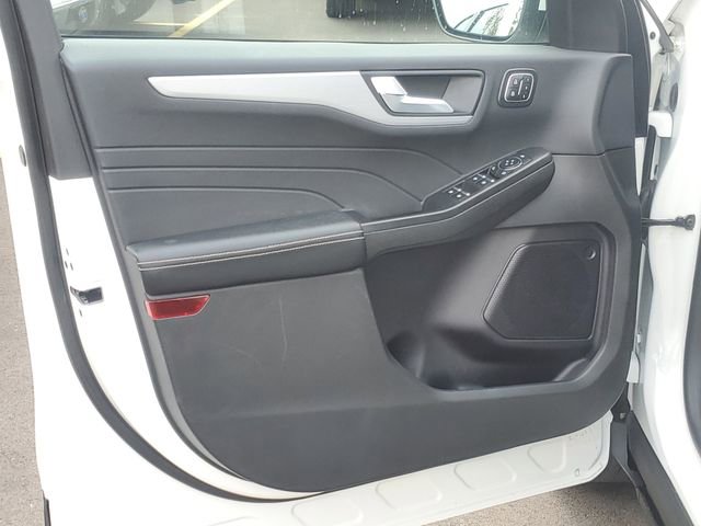 Certified 2024 Ford Escape Platinum AWD/4WD image 8