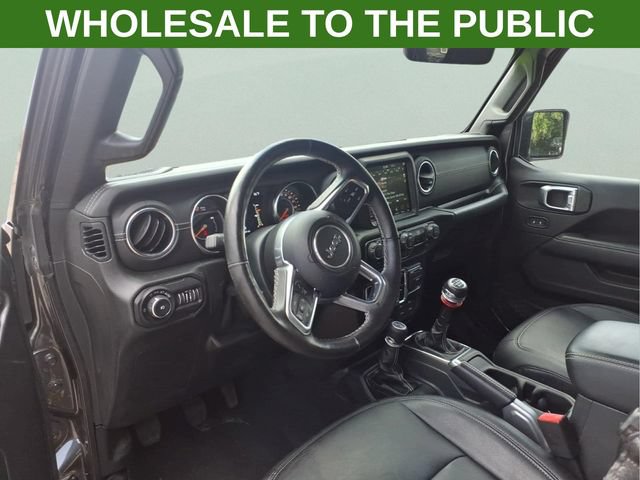 Used 2019 Jeep Wrangler Unlimited Sahara AWD/4WD image 15