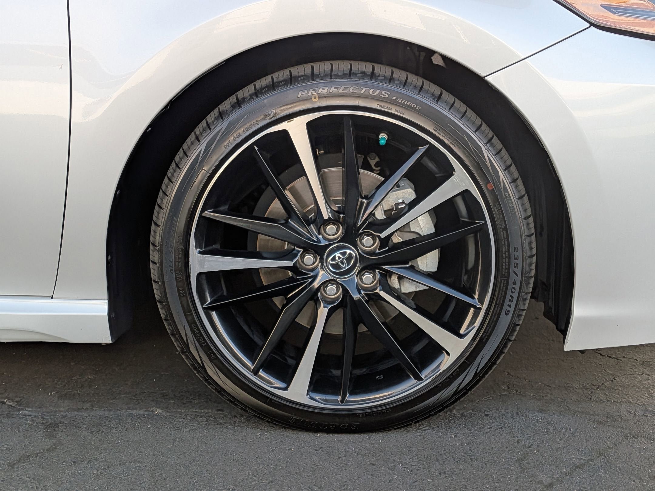 Used 2019 Toyota Camry XSE w/ Driver Assist Package FWD image 7