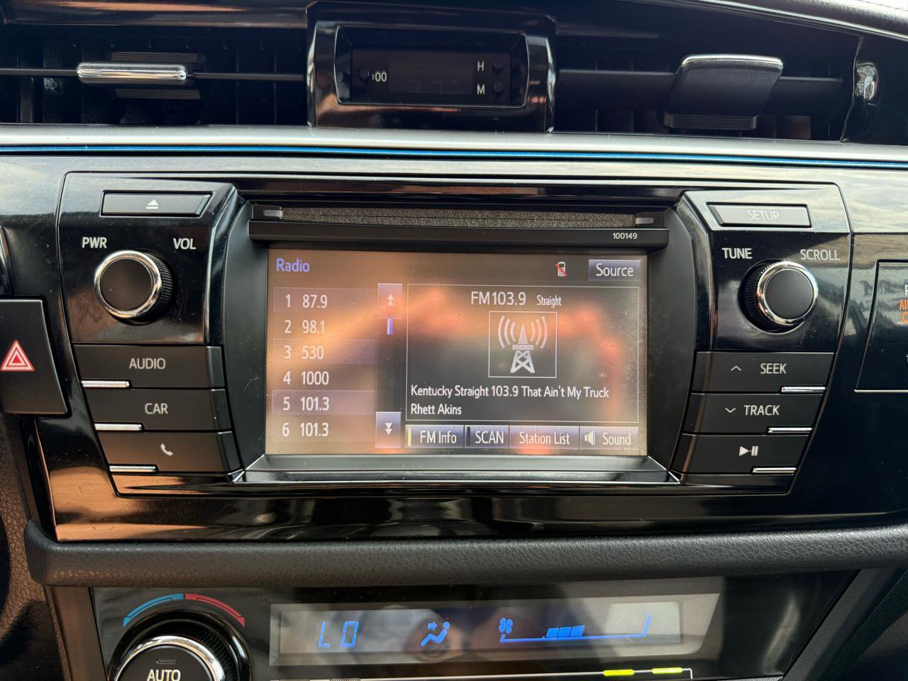 Used 2014 Toyota Corolla S w/ Body Protection Package FWD image 10