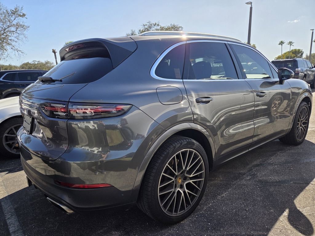 Used 2019 Porsche Cayenne Base image 5