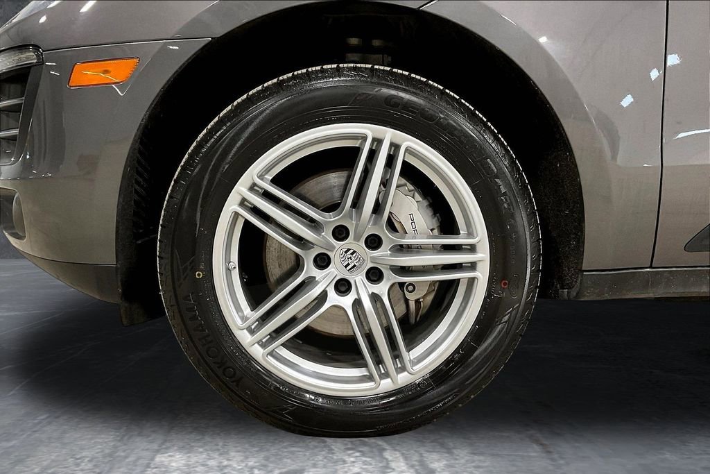 Used 2015 Porsche Macan S image 32