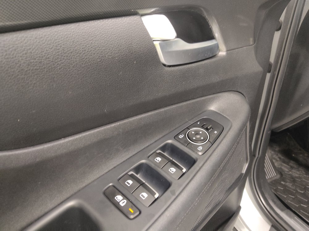 Used 2023 Hyundai Santa Fe SEL AWD/4WD image 27