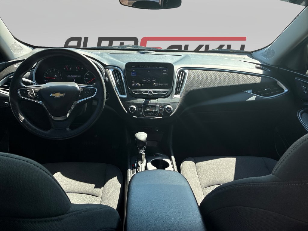 Used 2024 Chevrolet Malibu LS w/ Driver Confidence Package FWD image 17