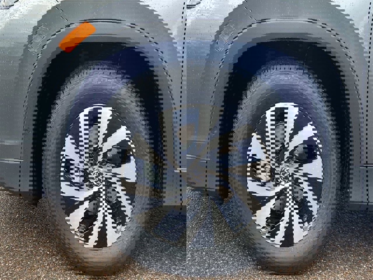 New 2026 Volkswagen Tiguan S image 6