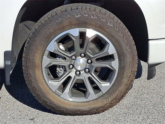 Used 2024 Chevrolet Silverado 1500 High Country w/ Technology Package image 12