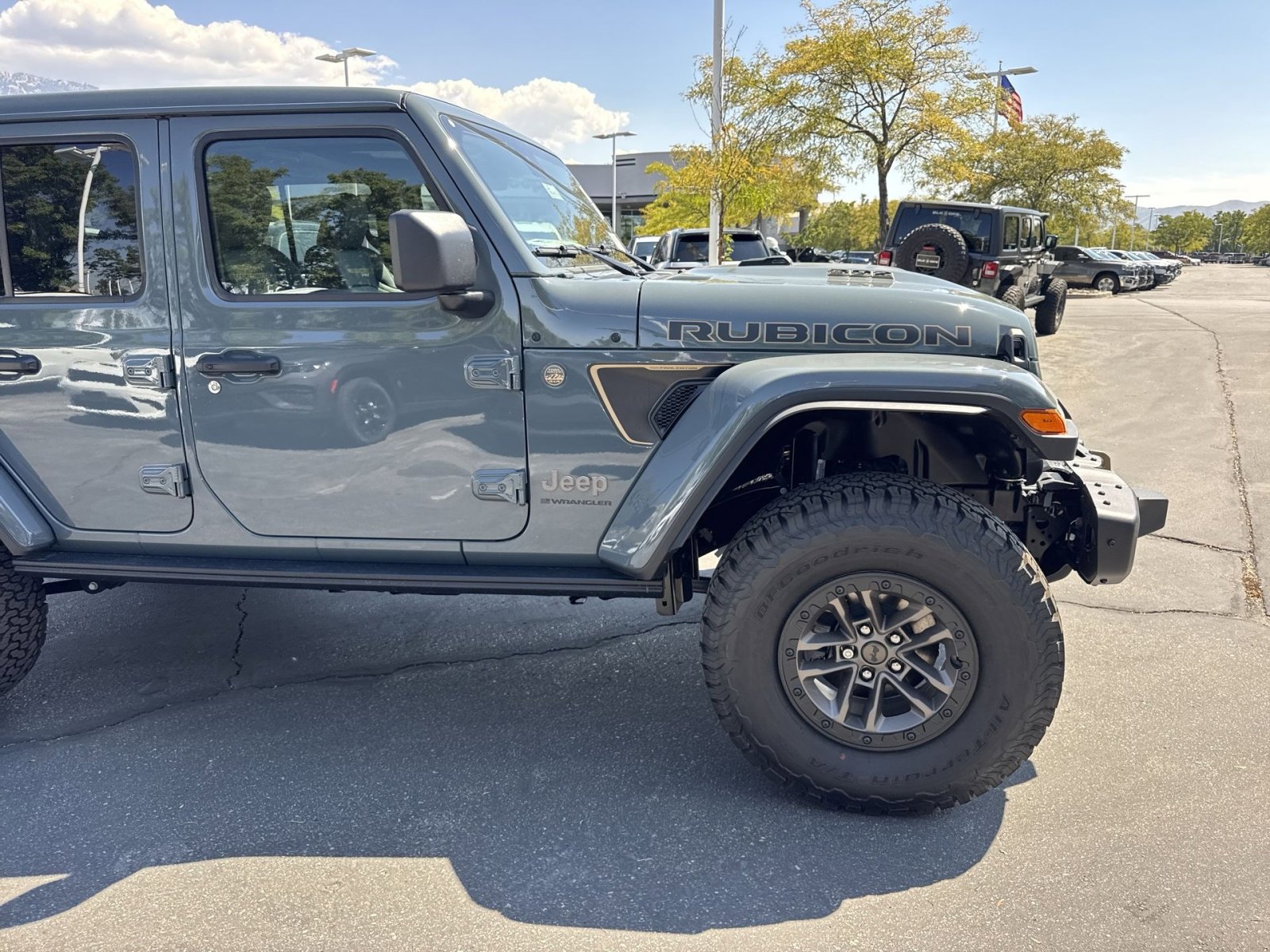 New 2025 Jeep Wrangler Unlimited Rubicon 392 image 15