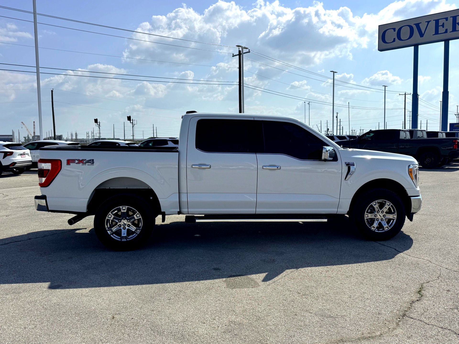 Used 2023 Ford F150 Lariat w/ Trailer Tow Package AWD/4WD image 5