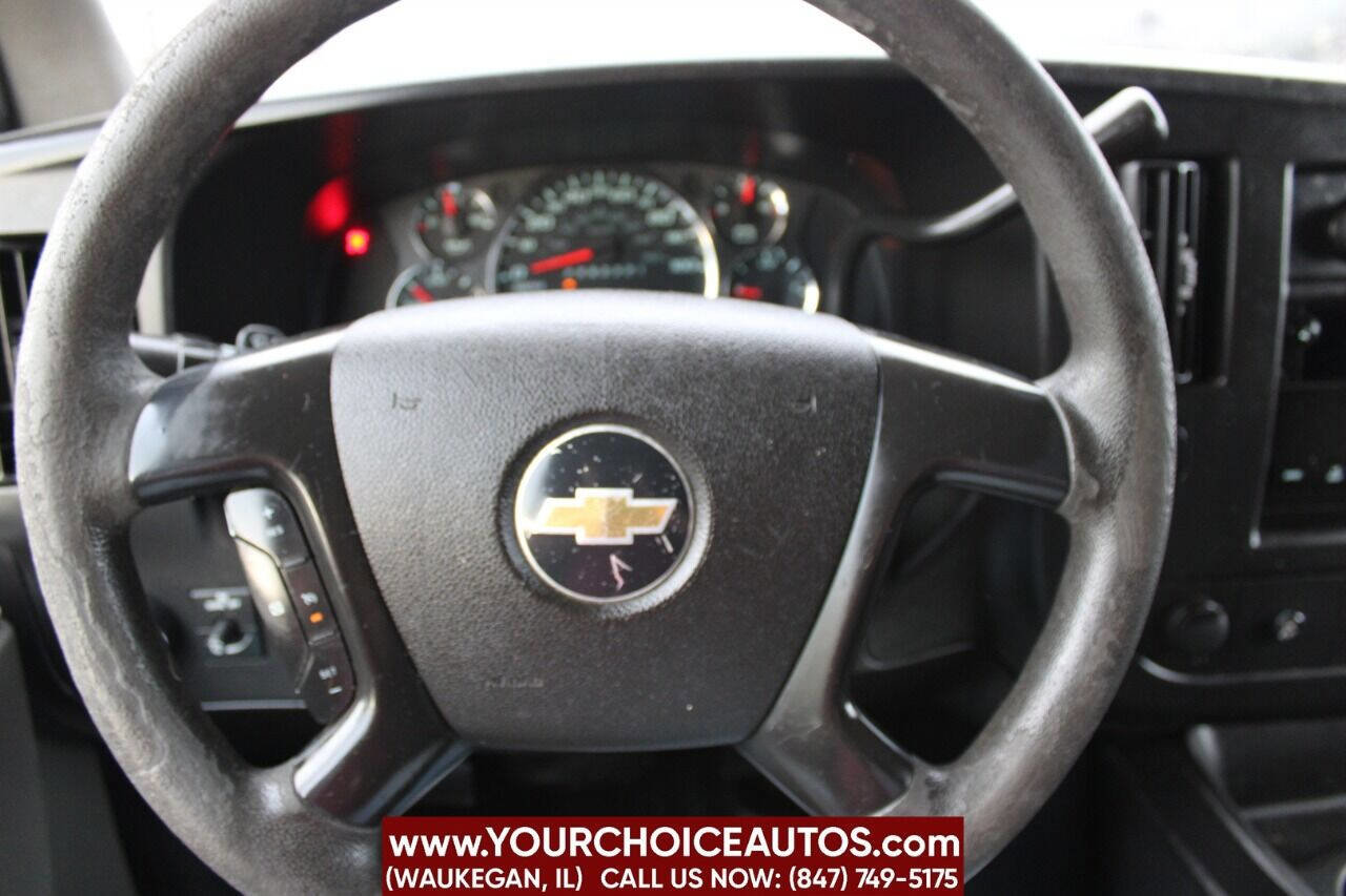 Used 2011 Chevrolet Express 1500 image 30