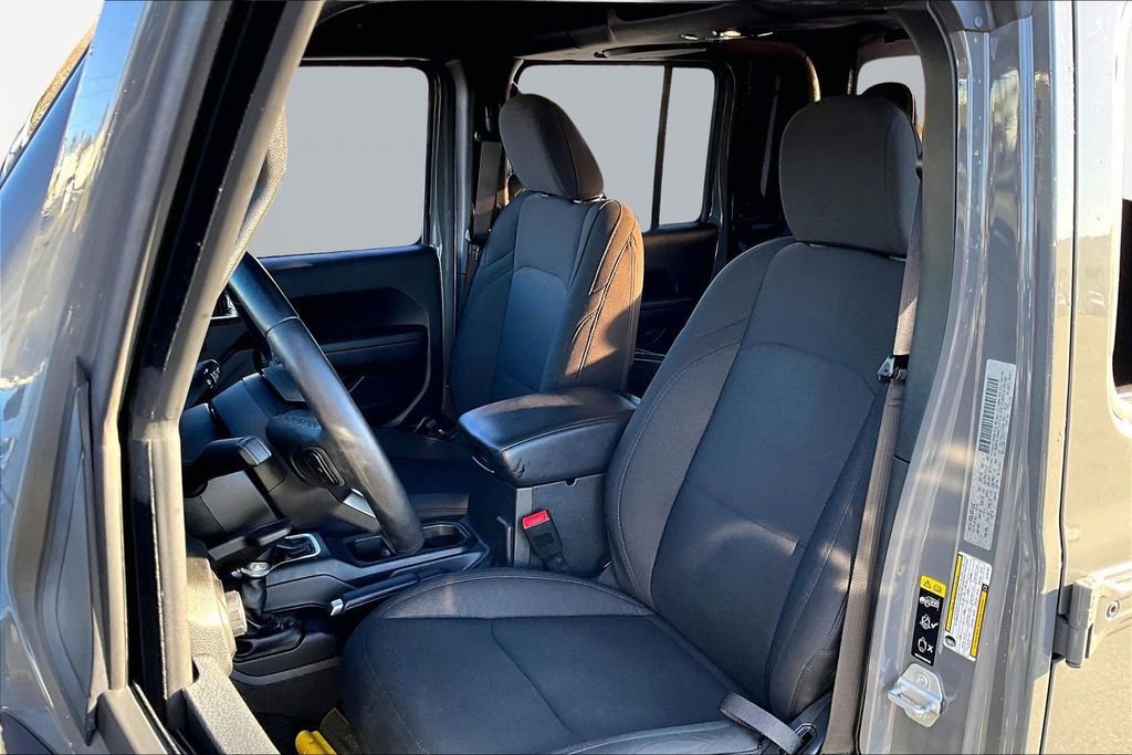 Used 2020 Jeep Gladiator Sport w/ Quick Order Package 24S image 15