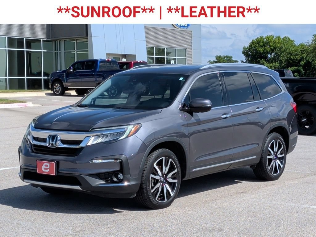 Used 2022 Honda Pilot Touring image 3