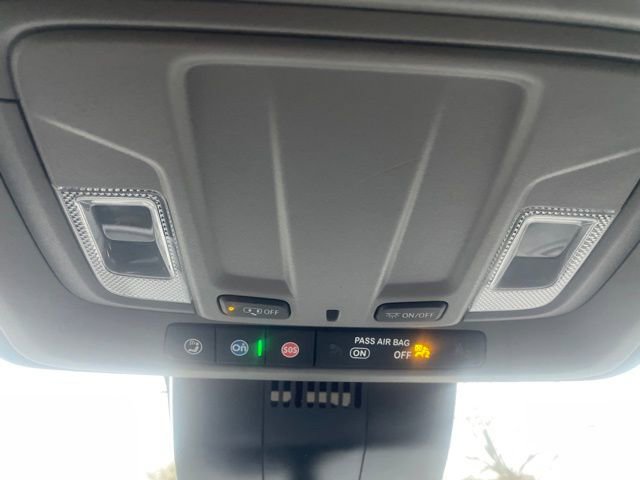 Used 2023 Chevrolet Silverado 1500 RST image 30