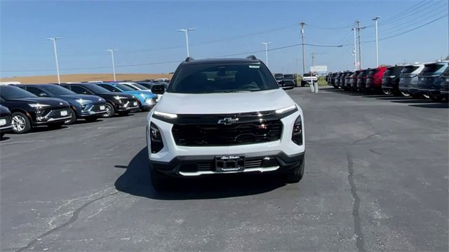 New 2026 Chevrolet Equinox RS image 3