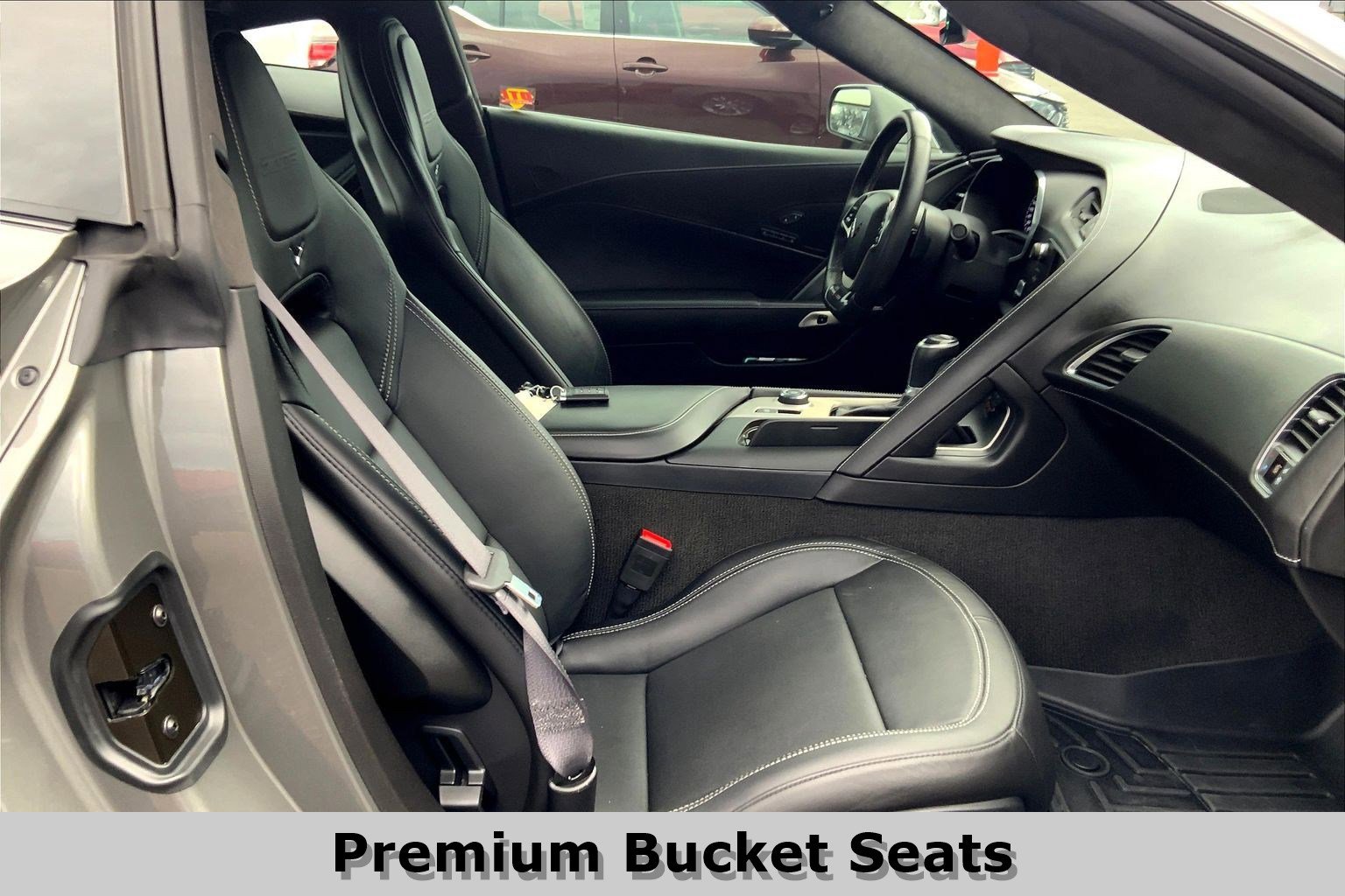 Used 2016 Chevrolet Corvette Z06 w/ 3LZ Preferred Equipment Group image 7