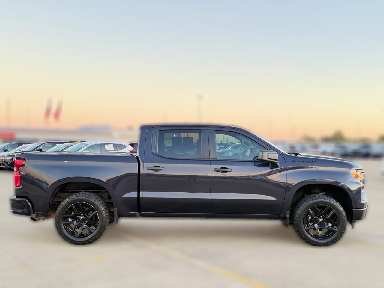 Used 2023 Chevrolet Silverado 1500 Custom w/ LPO, Dark Essentials Package RWD image 5