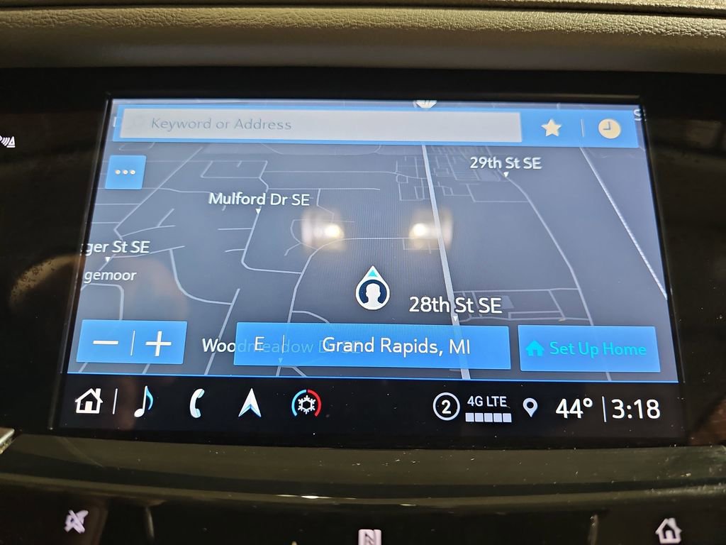 Certified 2021 Cadillac XT6 Premium Luxury w/ LPO, ONYX Package image 29