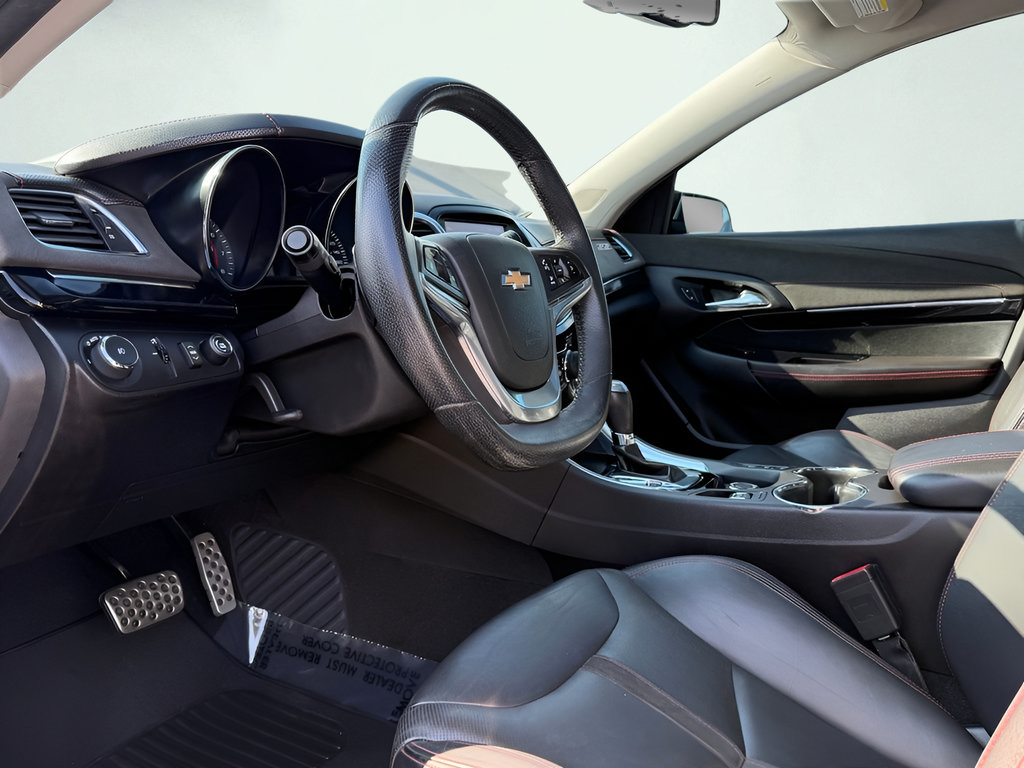 Used 2015 Chevrolet SS RWD image 2