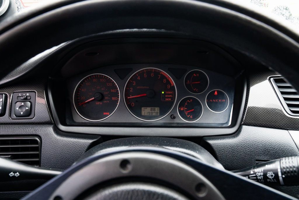 Used 2006 Mitsubishi Lancer Evolution IX image 16