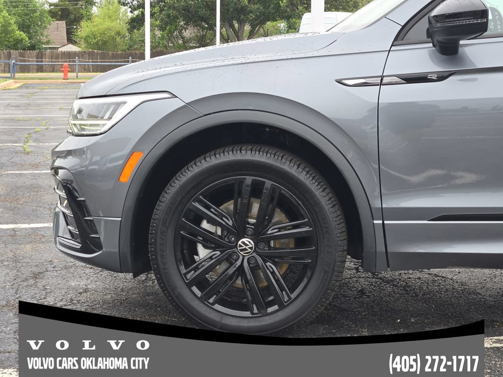Used 2022 Volkswagen Tiguan SE R-Line AWD/4WD image 6