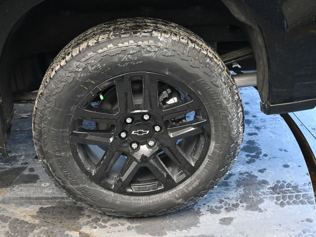 New 2026 Chevrolet Silverado 1500 RST w/ RST All Star Premium Package AWD/4WD image 14