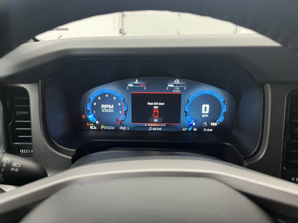 New 2025 Ford Bronco Badlands image 4