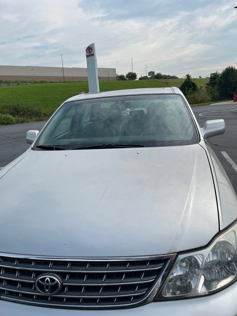 Used 2003 Toyota Avalon XLS FWD image 9