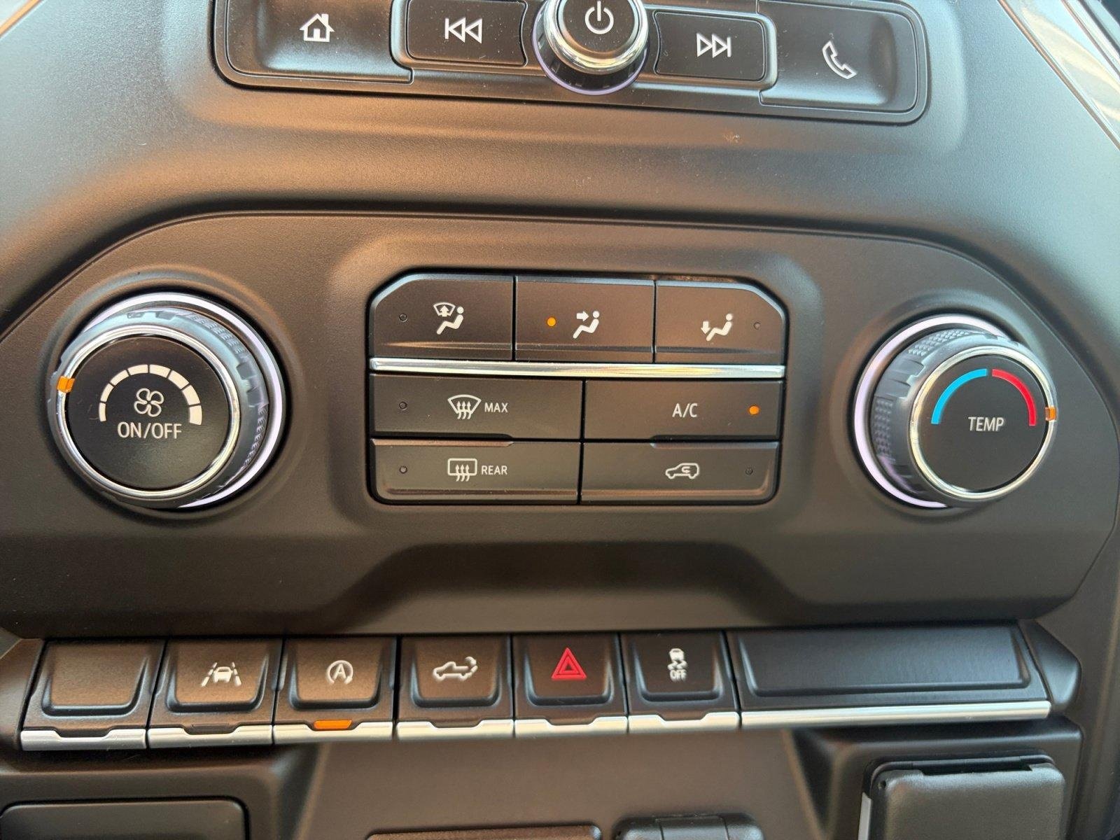 Used 2022 Chevrolet Silverado 1500 Custom AWD/4WD image 19