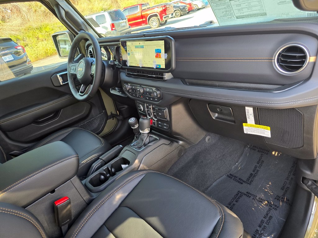 New 2026 Jeep Gladiator Willys AWD/4WD image 25