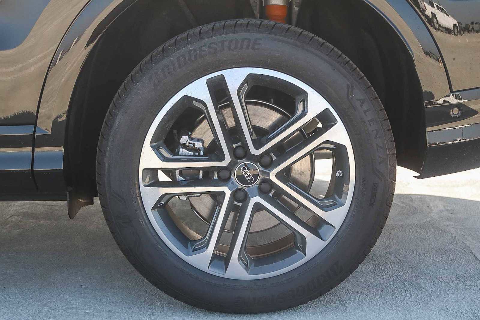 New 2025 Audi Q5 Premium image 10