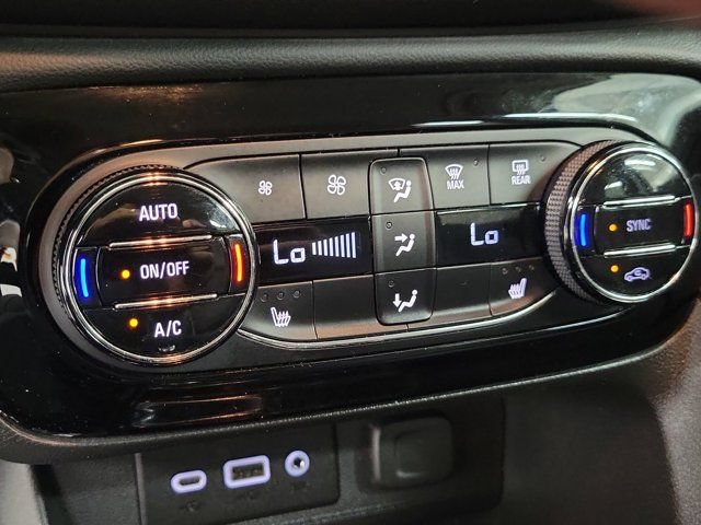 Used 2023 Buick Encore GX Select w/ Sport Touring Package FWD image 30