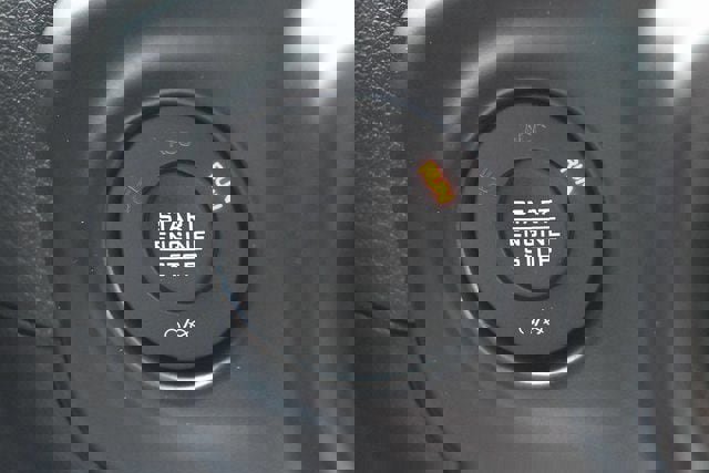 Used 2021 Jeep Wrangler Unlimited Sahara image 31