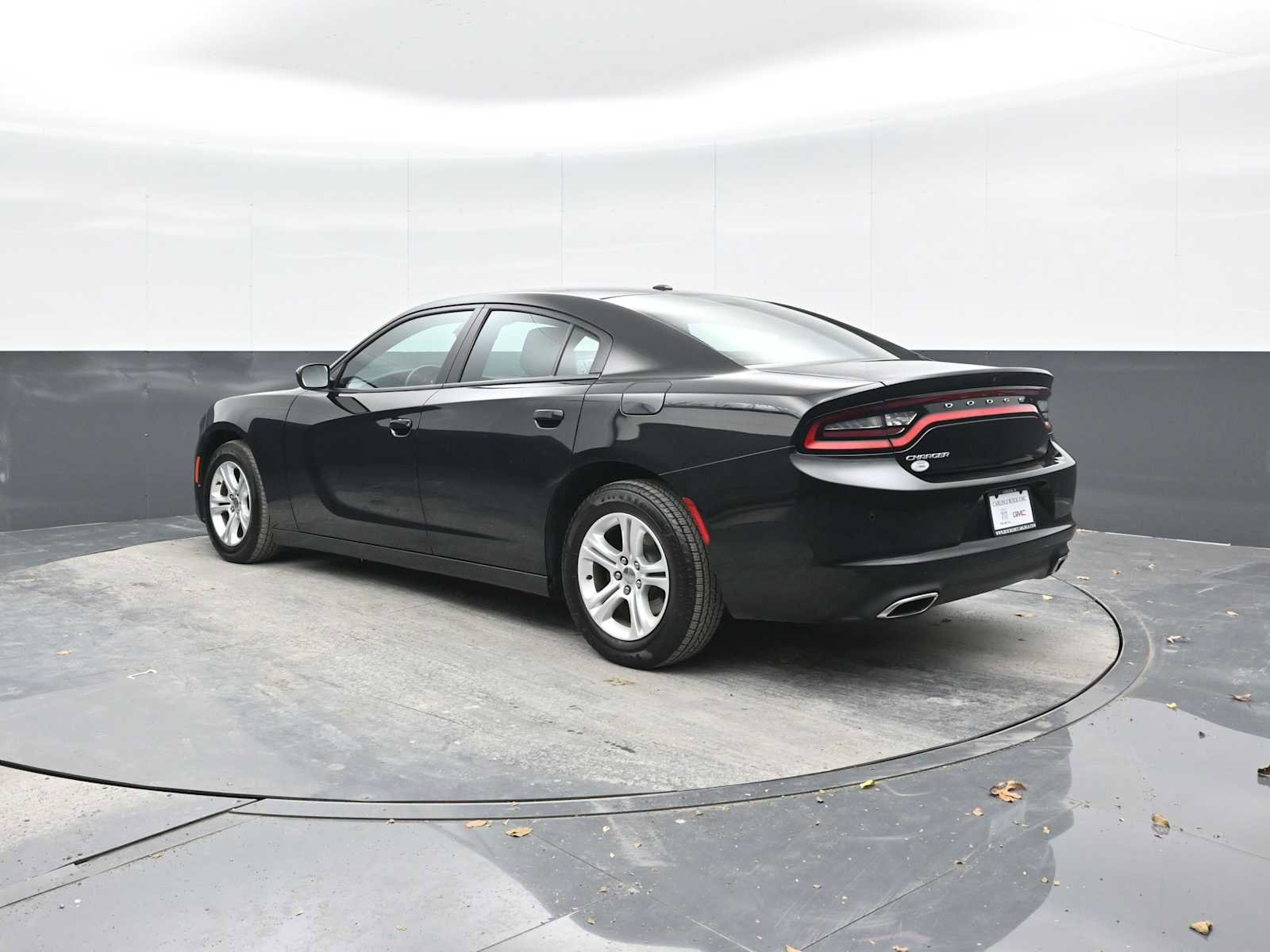 Used 2019 Dodge Charger SXT