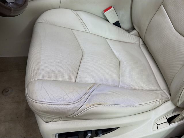 Used 2017 Cadillac Escalade ESV Luxury AWD/4WD image 20