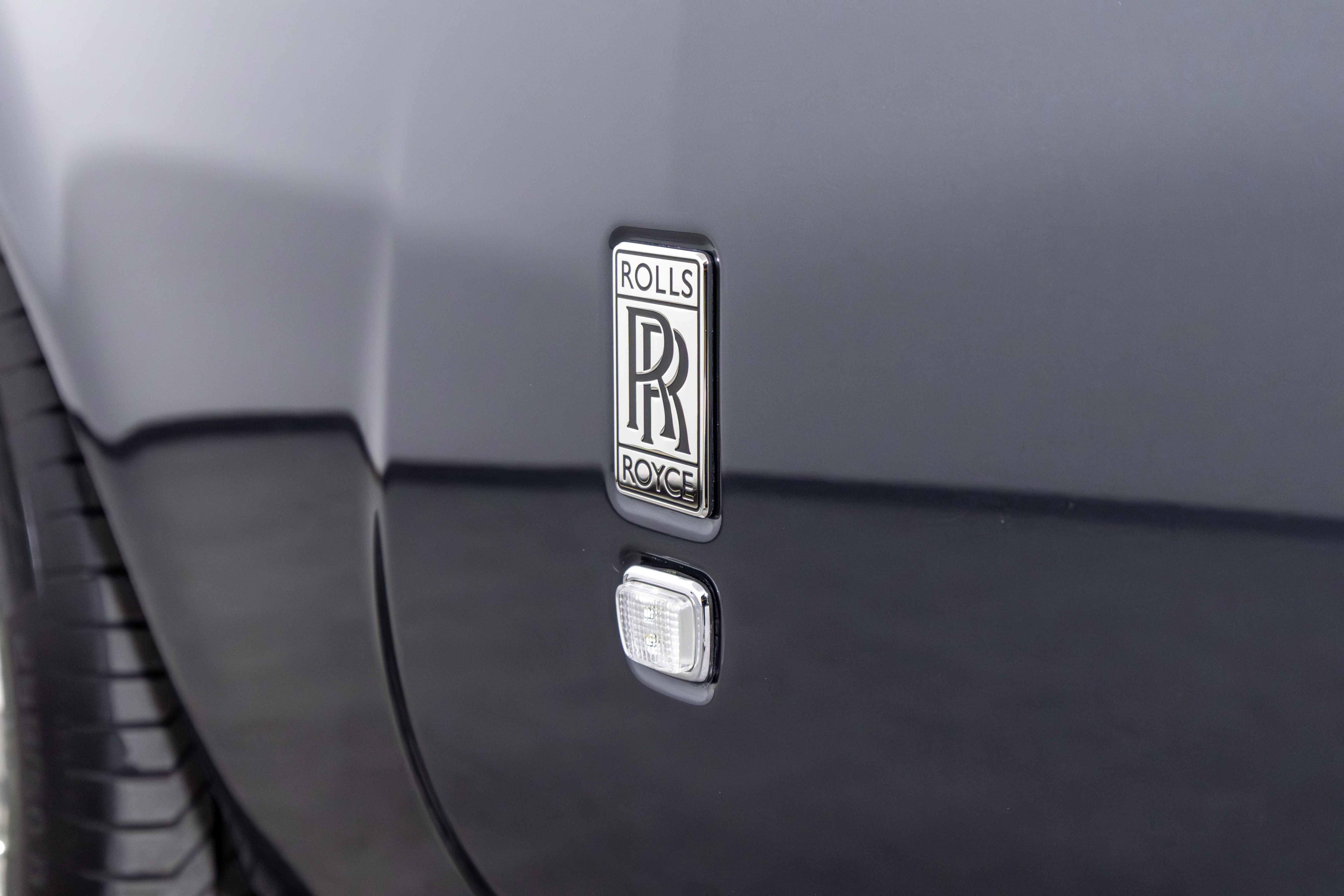 Used 2013 Rolls-Royce Phantom Drophead Coupe image 18
