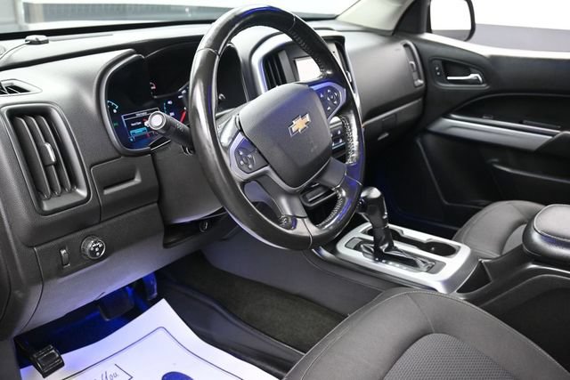 Used 2017 Chevrolet Colorado LT w/ LT Convenience Package RWD image 14