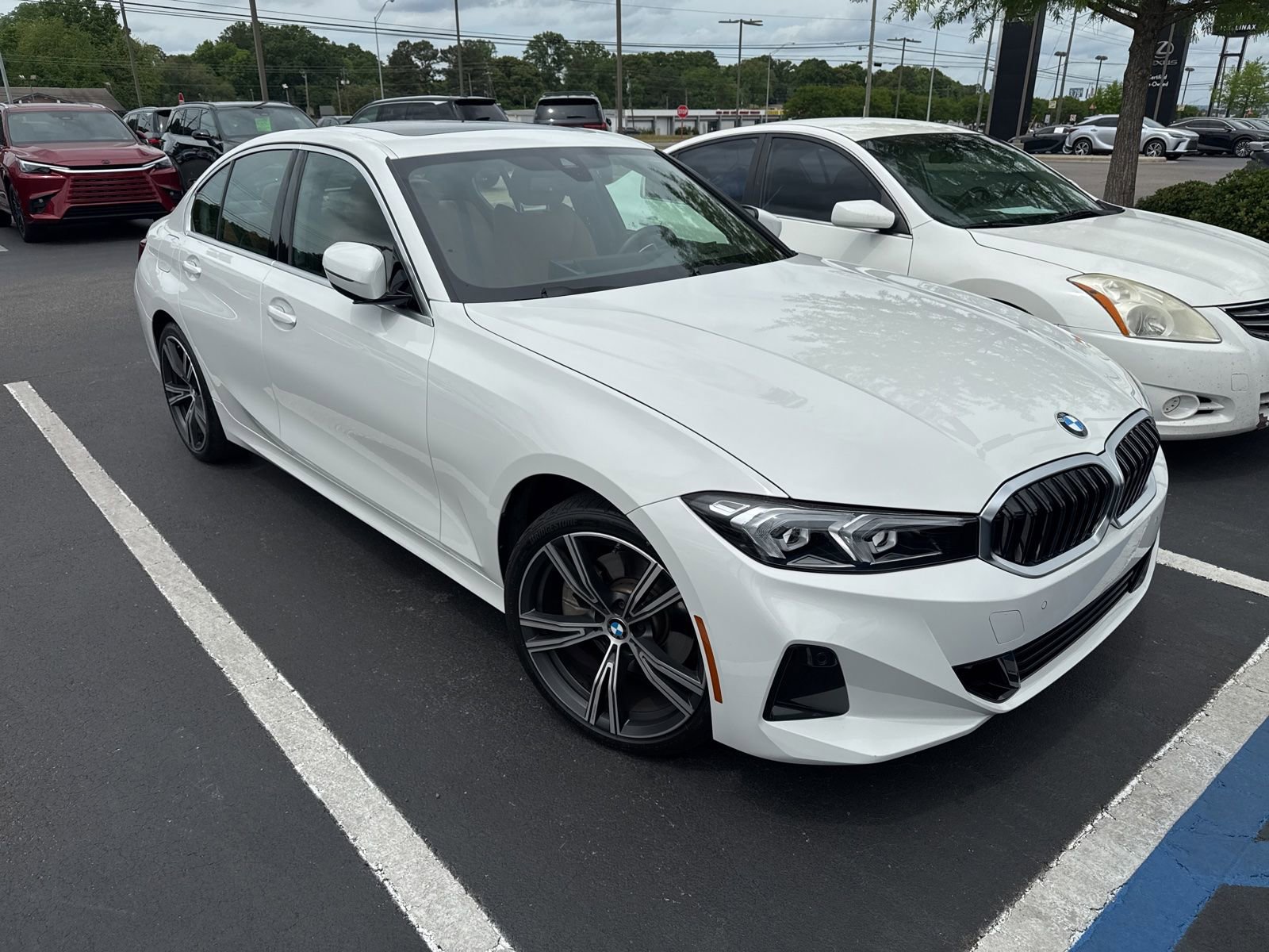 Used 2024 BMW 330i Sedan w/ Premium Package image 1