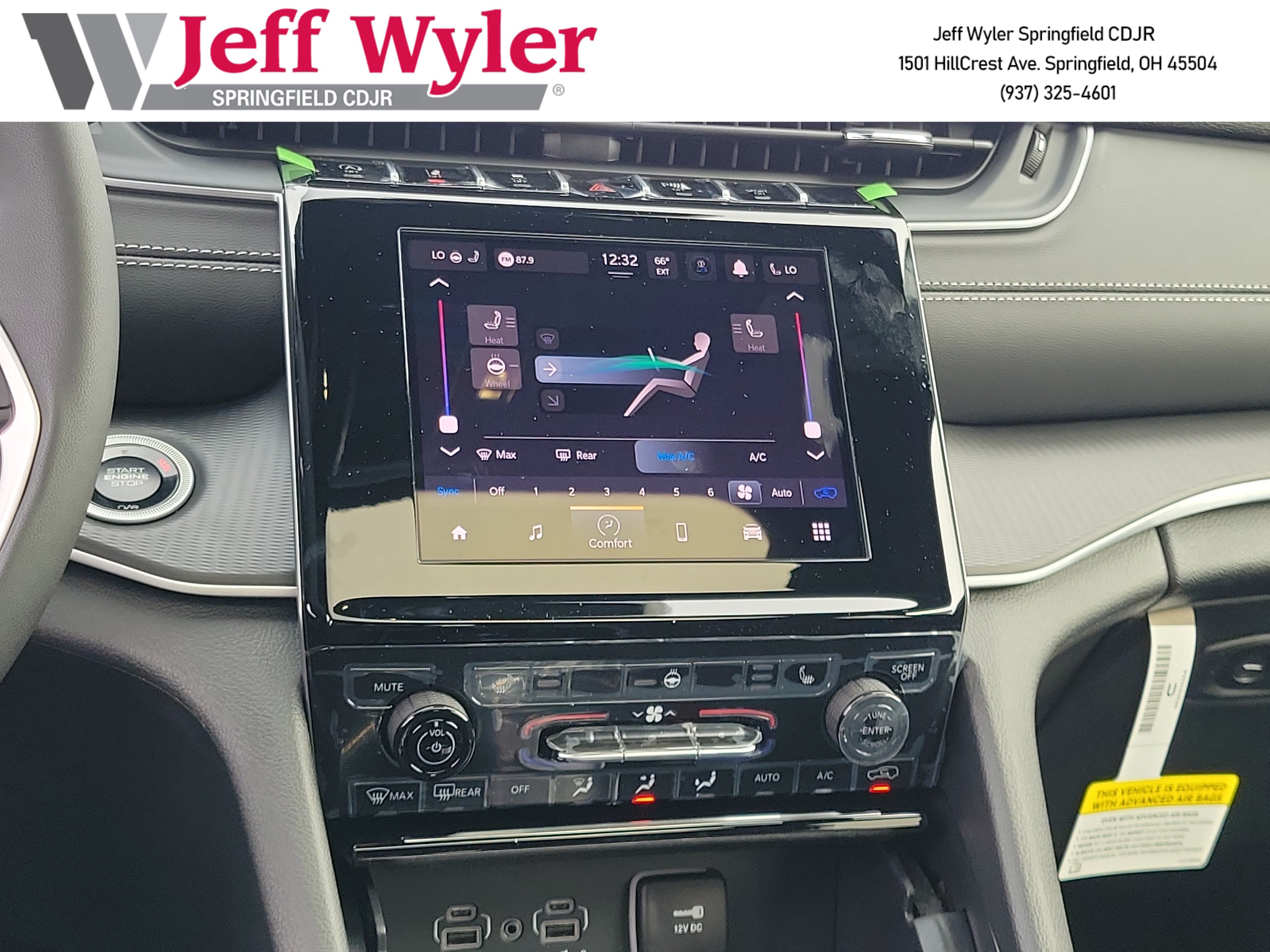 New 2026 Jeep Grand Cherokee Laredo X AWD/4WD image 11