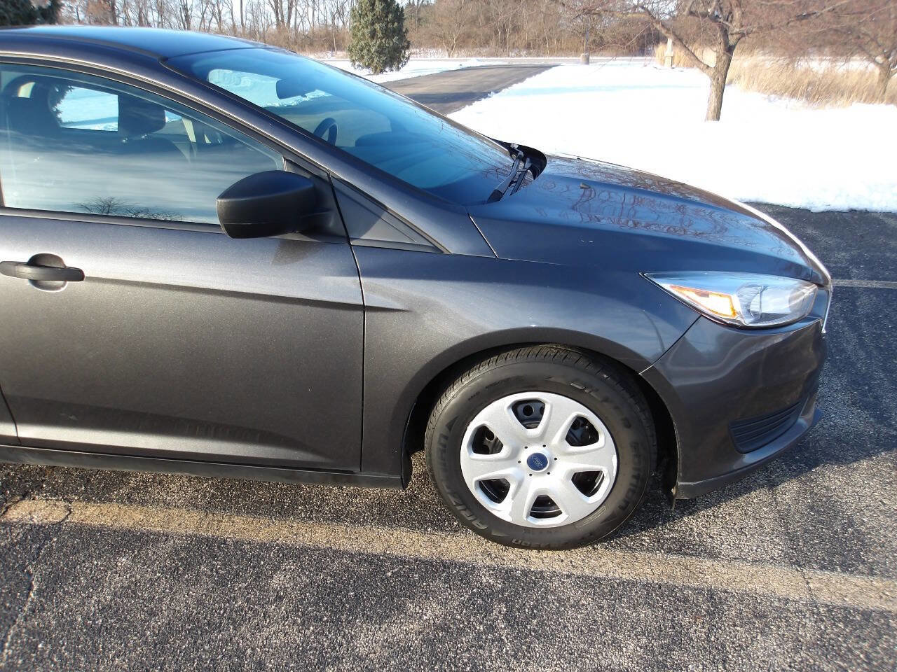 Used 2018 Ford Focus S image 30