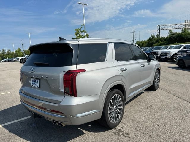 Used 2024 Hyundai Palisade Calligraphy FWD image 5
