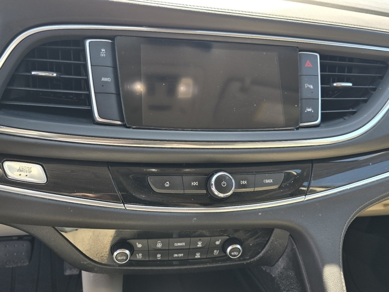 Used 2021 Buick Enclave Premium w/ Sun and Sites Package AWD/4WD image 20
