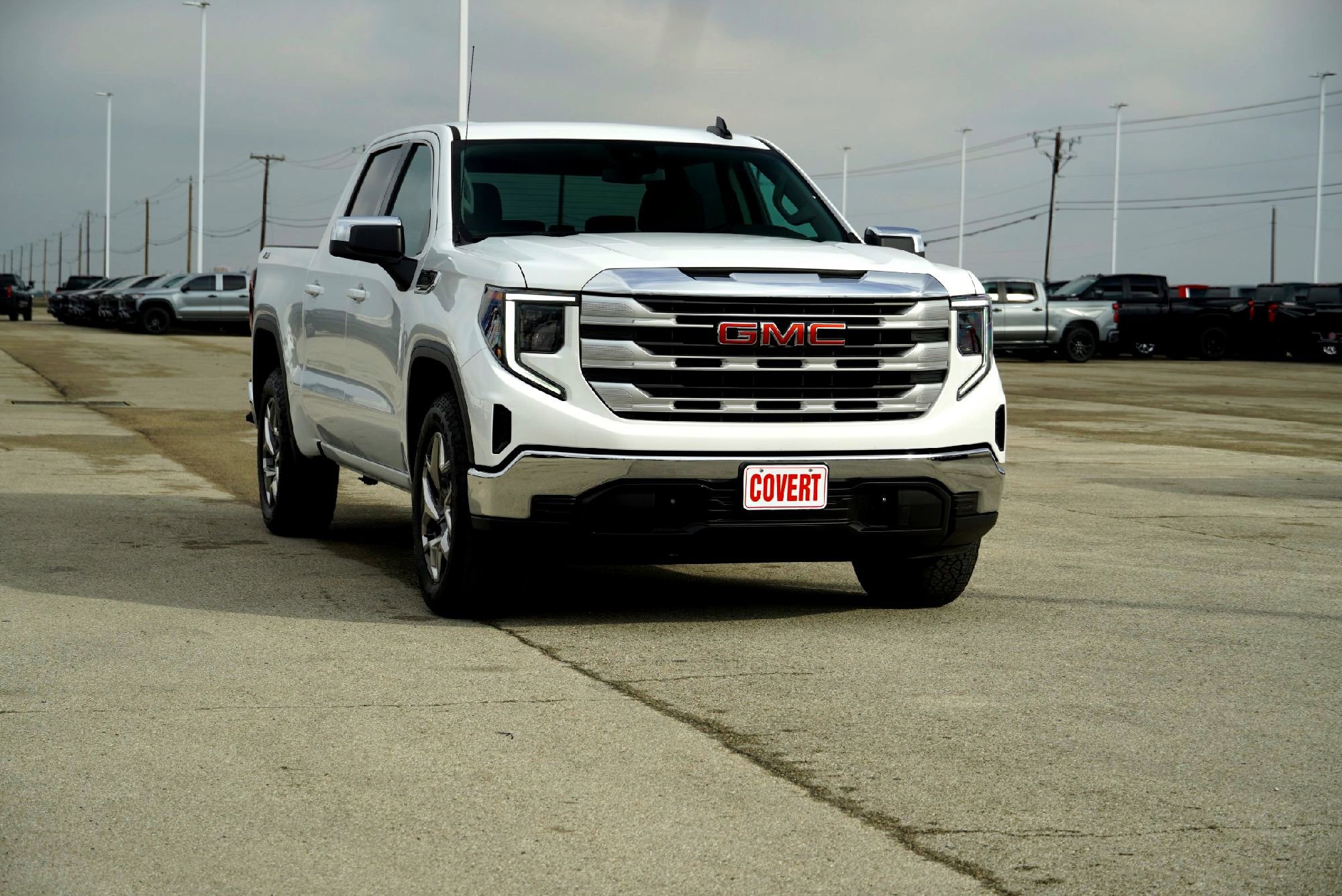 Used 2024 GMC Sierra 1500 SLE image 5